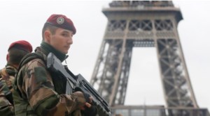 Soldier & Eiffel Tower, #JeSuisCharlie